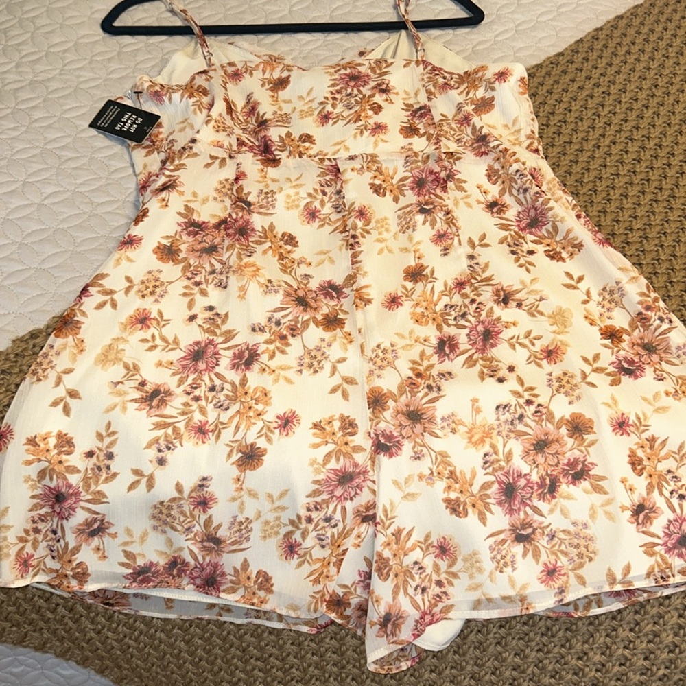 Express Romper - Picture 12 of 15